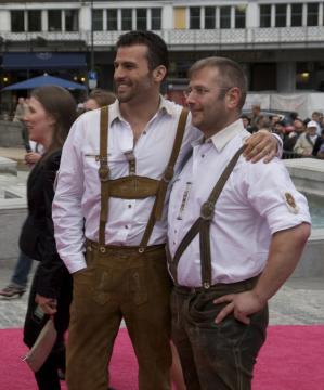 traditional german clothing lederhosen
